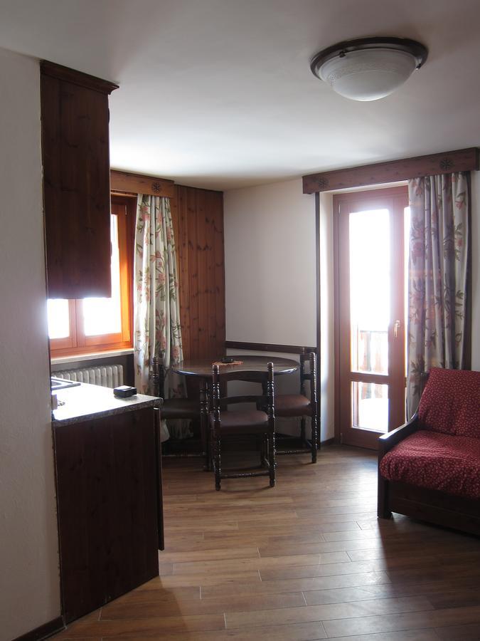 Residence Castelli Breuil-Cervinia Extérieur photo