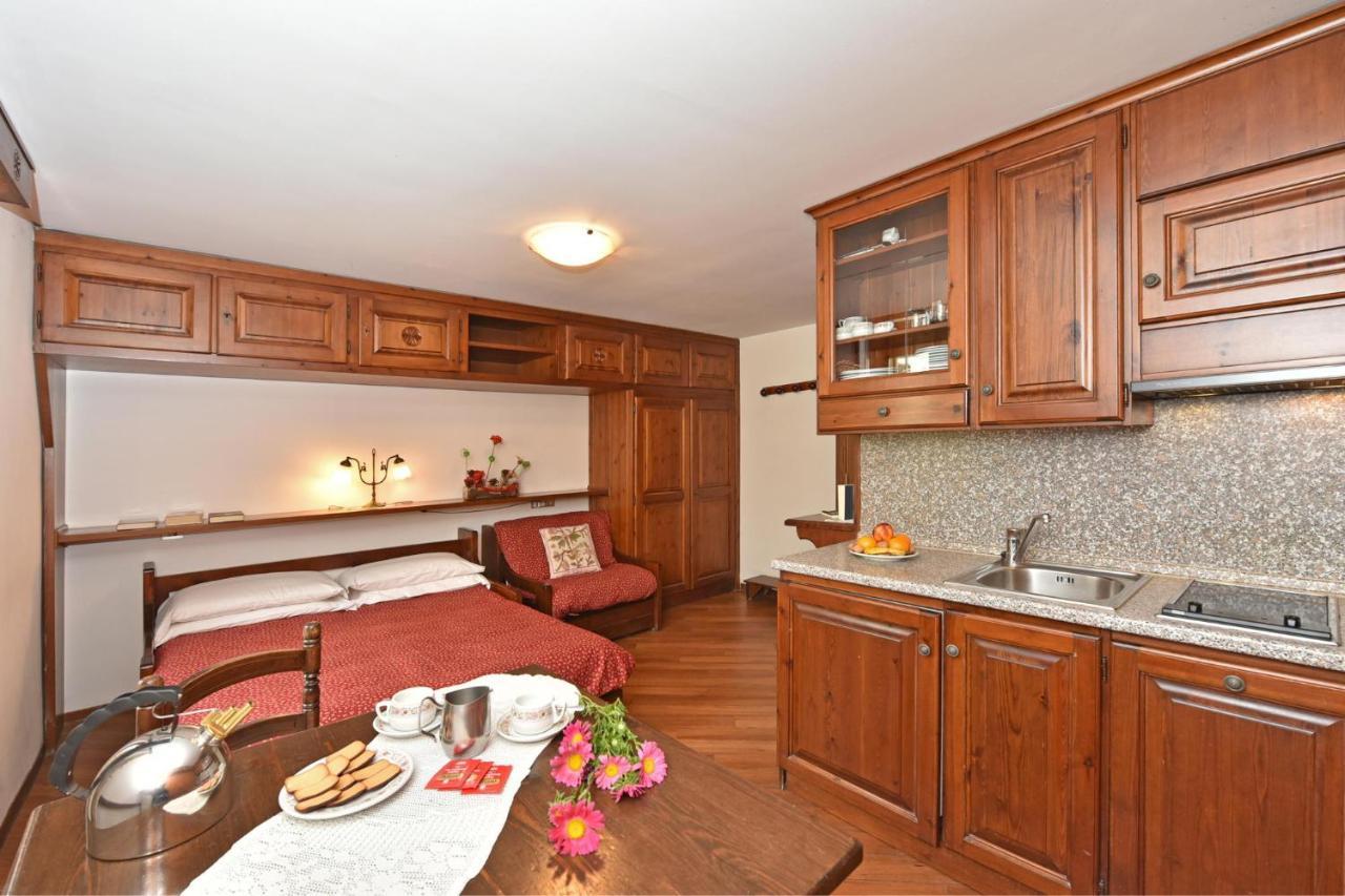Residence Castelli Breuil-Cervinia Extérieur photo